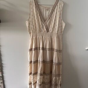 Dress Naao Boho Cream Cotton Dress with Gold Embroidery